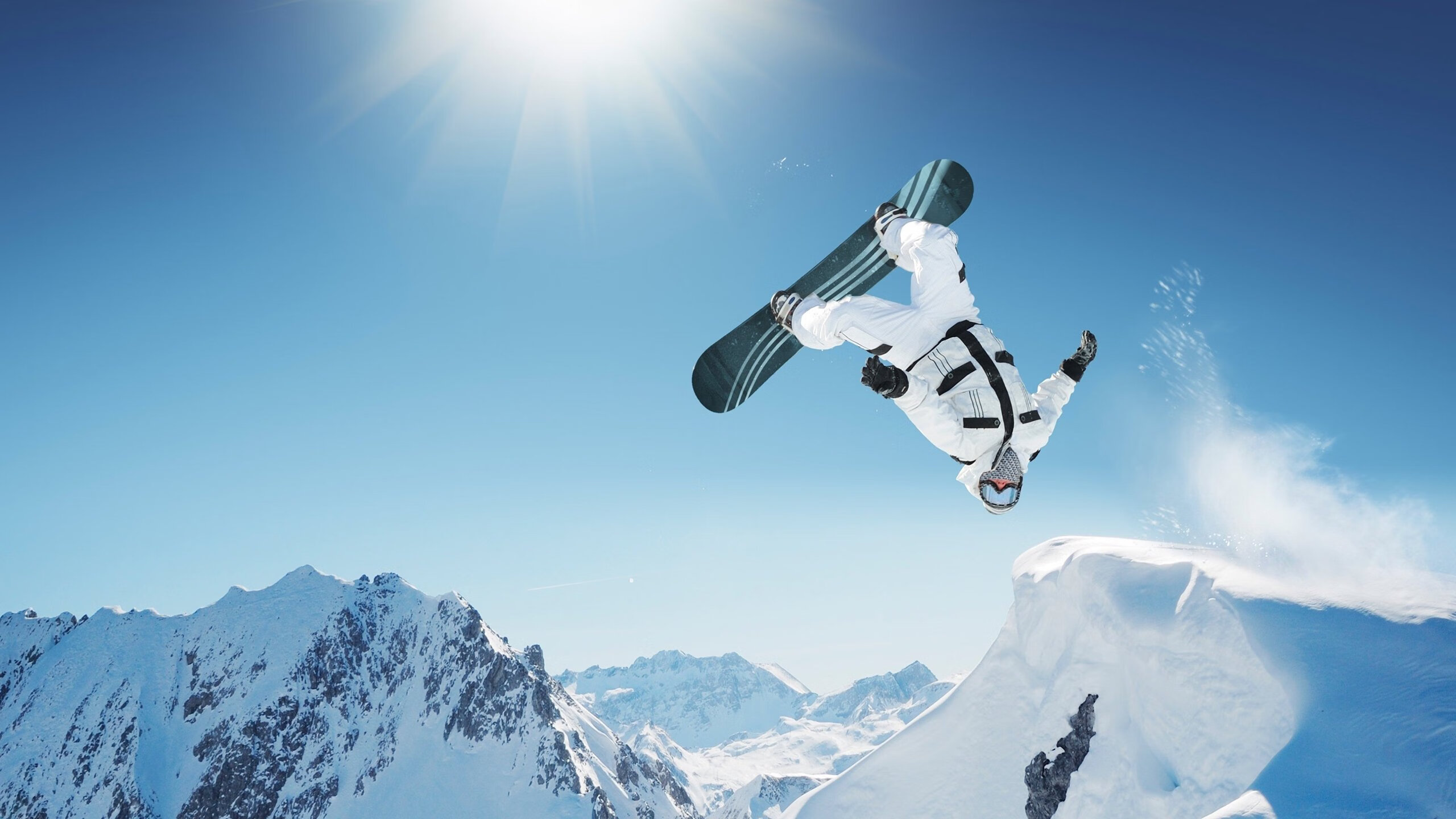 开云体育官方网站-冰封三节终涅槃！布克末节18分超神接管，太阳灼穿鹈鹕防线