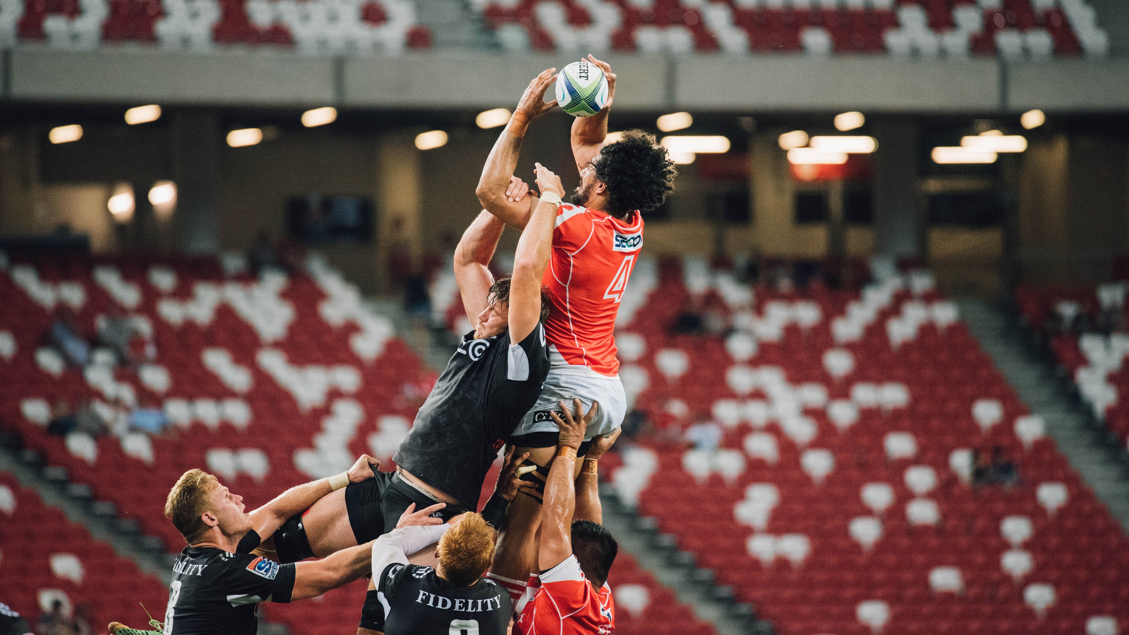 开云APP-F1新赛季揭幕战焦点，亚特兰大车队如何封锁尼日利亚新星崛起？