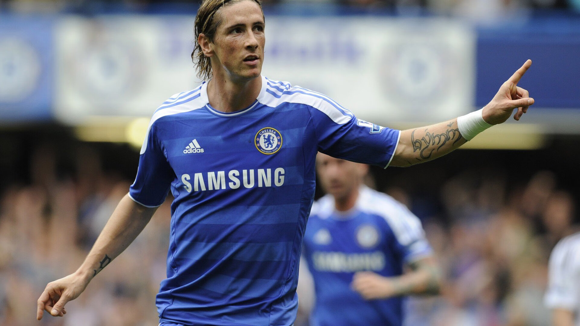 开云足球直播-马竞收割勒沃库森启示录，阿圭罗觉醒，那一抹锋利的蓝白弧线