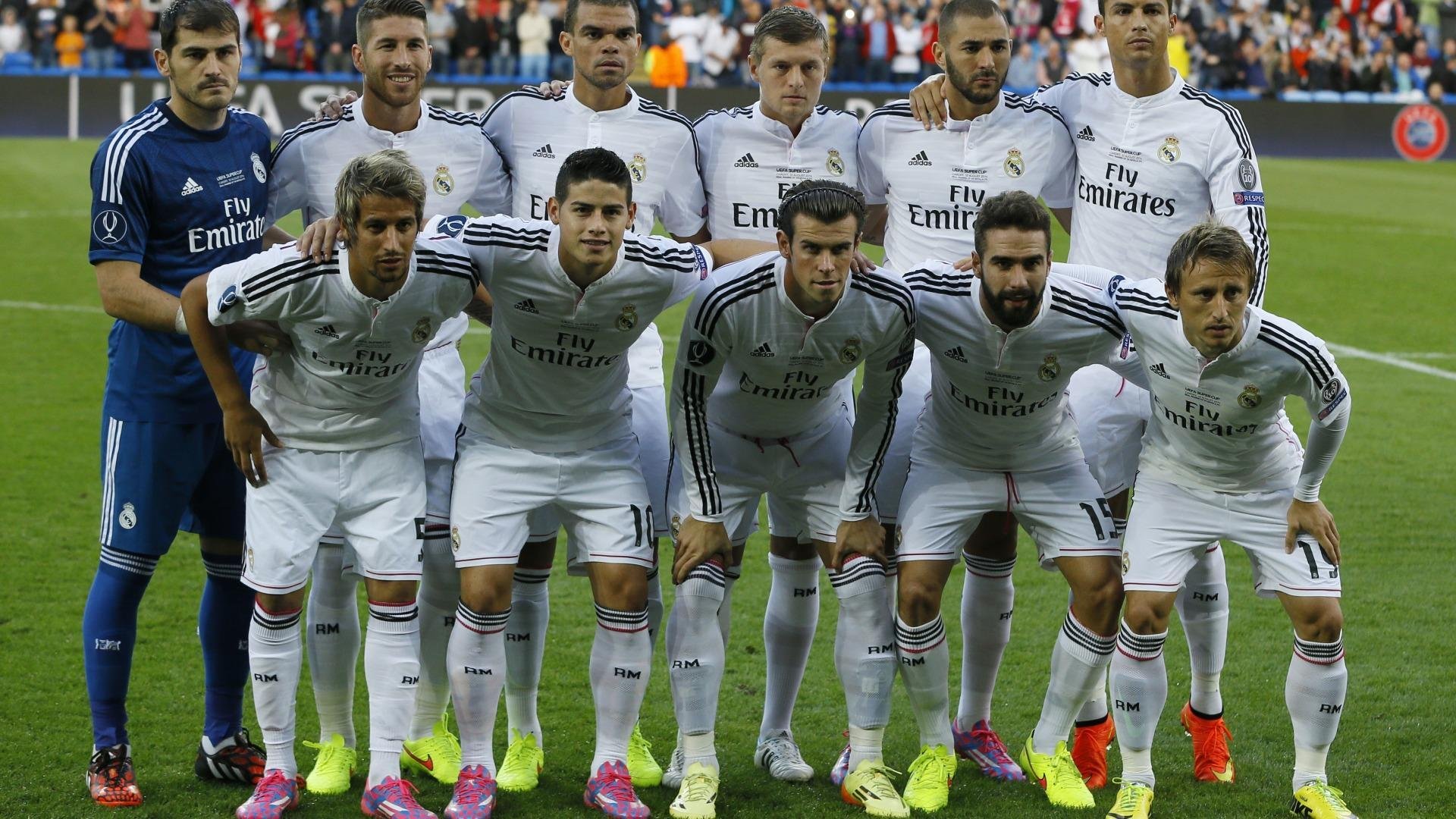 开云官方平台-意甲焦点战背后的全球足球风云，深圳队淘汰雷霆的启示与反思